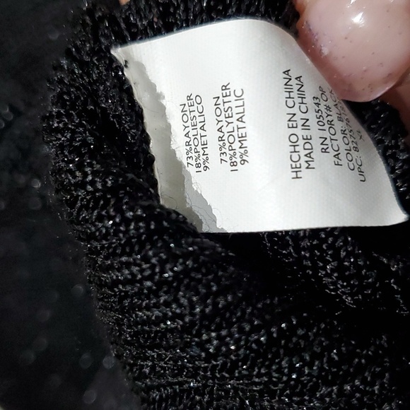 BLACK BLOUSE - Picture 9 of 9